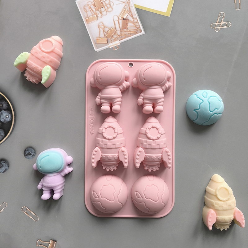 6-hole Cartoon Astronaut Rocke - مراجعة Candle Making Business وسعره
